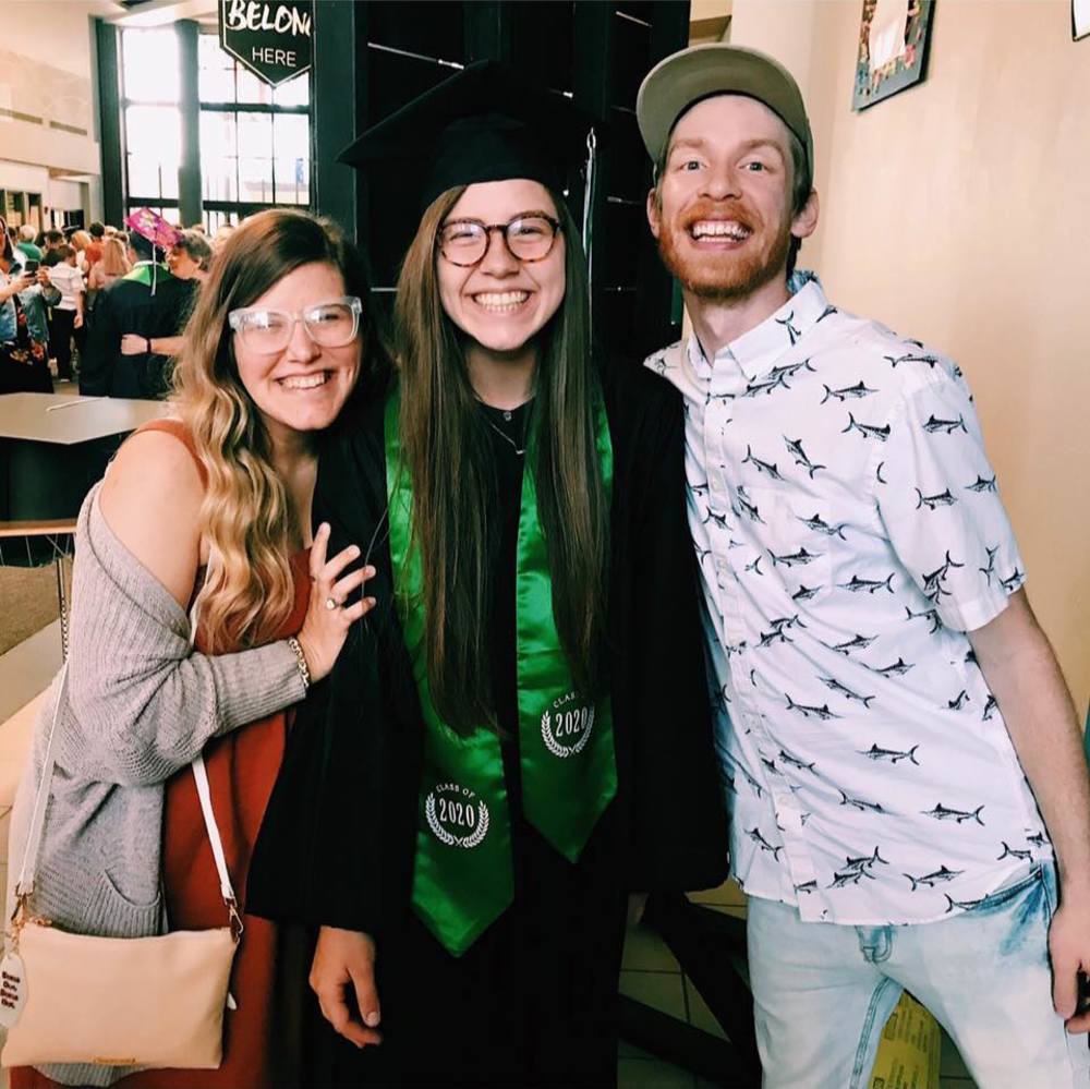 Meet your Posher, Laura